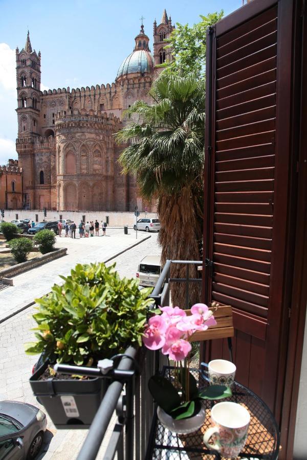 Alle Absidi Della Cattedrale Palermo Bagian luar foto